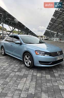 Volkswagen Passat  2013