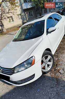 Volkswagen Passat  2012