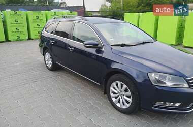 Volkswagen Passat  2011