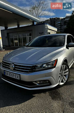 Volkswagen Passat 2016