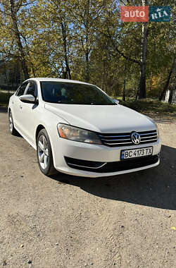 Volkswagen Passat  2012