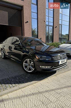 Volkswagen Passat  2012
