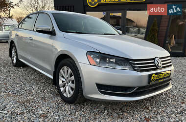 Volkswagen Passat  2012