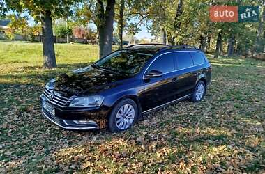 Volkswagen Passat  2011