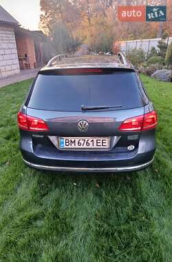 Volkswagen Passat 2011