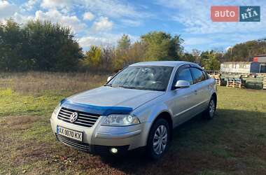 Volkswagen Passat  2004