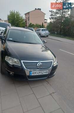 Volkswagen Passat  2010