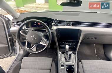 Volkswagen Passat  2022