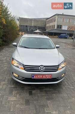 Volkswagen Passat  2013