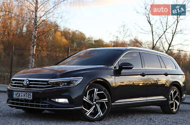 Volkswagen Passat 2023