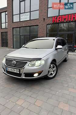 Volkswagen Passat 2010