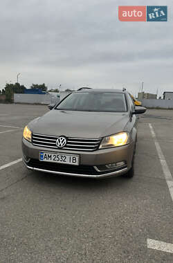 Volkswagen Passat  2011