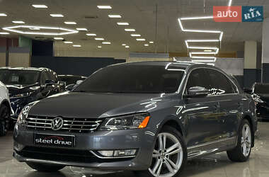 Volkswagen Passat  2013