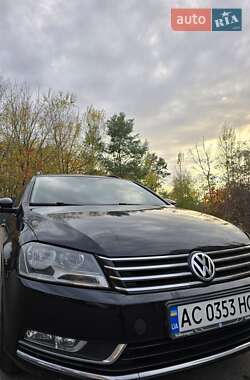 Volkswagen Passat  2011