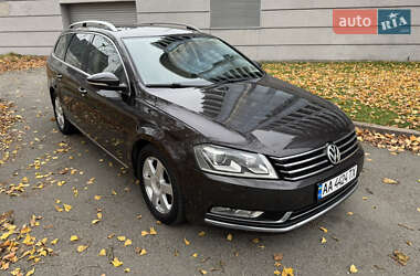 Volkswagen Passat  2011