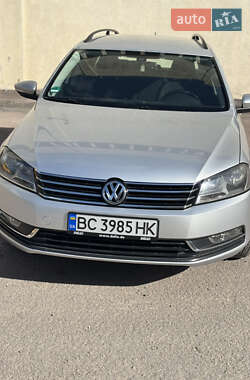 Volkswagen Passat 2011