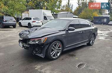 Volkswagen Passat  2016