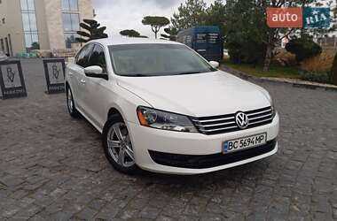 Volkswagen Passat  2012