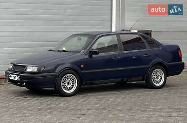 Volkswagen Passat 1996