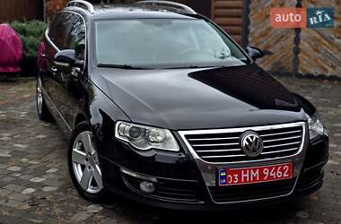 Volkswagen Passat  2010