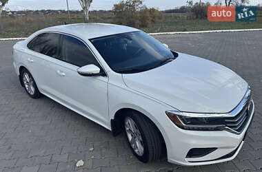 Volkswagen Passat  2020