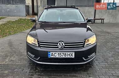 Volkswagen Passat  2011