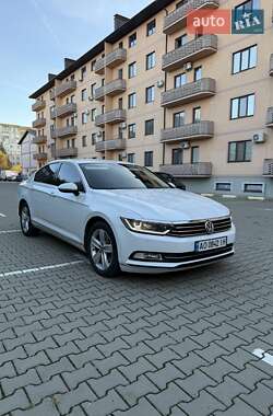 Volkswagen Passat  2015