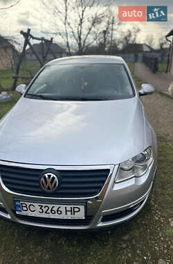 Volkswagen Passat  2006
