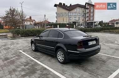 Volkswagen Passat  2003