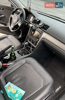 Volkswagen Passat  2015