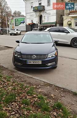 Volkswagen Passat  2012