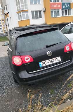 Volkswagen Passat  2010