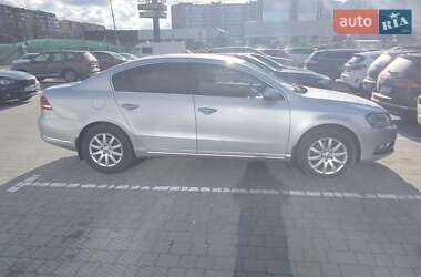 Volkswagen Passat 2012