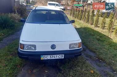 Volkswagen Passat  1988