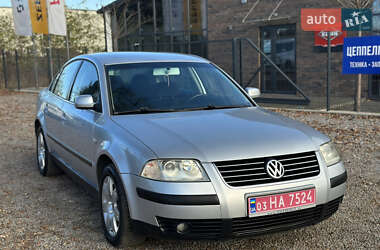 Volkswagen Passat  2003