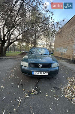 Volkswagen Passat  1998
