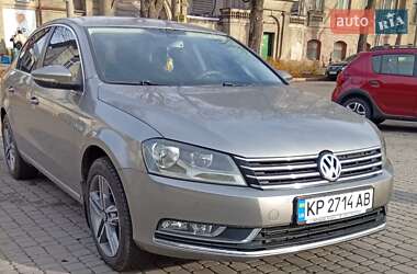 Volkswagen Passat  2012