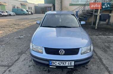 Volkswagen Passat  1997