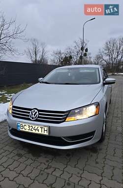 Volkswagen Passat  2012
