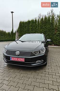 Volkswagen Passat  2015
