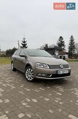 Volkswagen Passat 2011