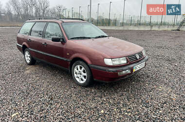 Volkswagen Passat  1996