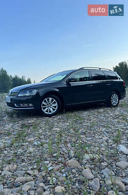 Volkswagen Passat  2011