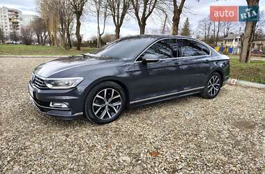 Volkswagen Passat 2019