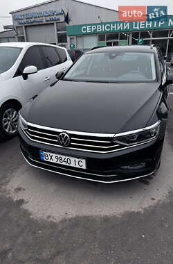 Volkswagen Passat 2021