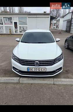 Volkswagen Passat  2016
