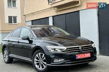Volkswagen Passat 2020