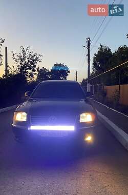 Volkswagen Passat 2004