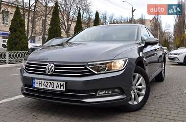 Volkswagen Passat  2017