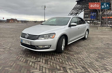 Volkswagen Passat 2012